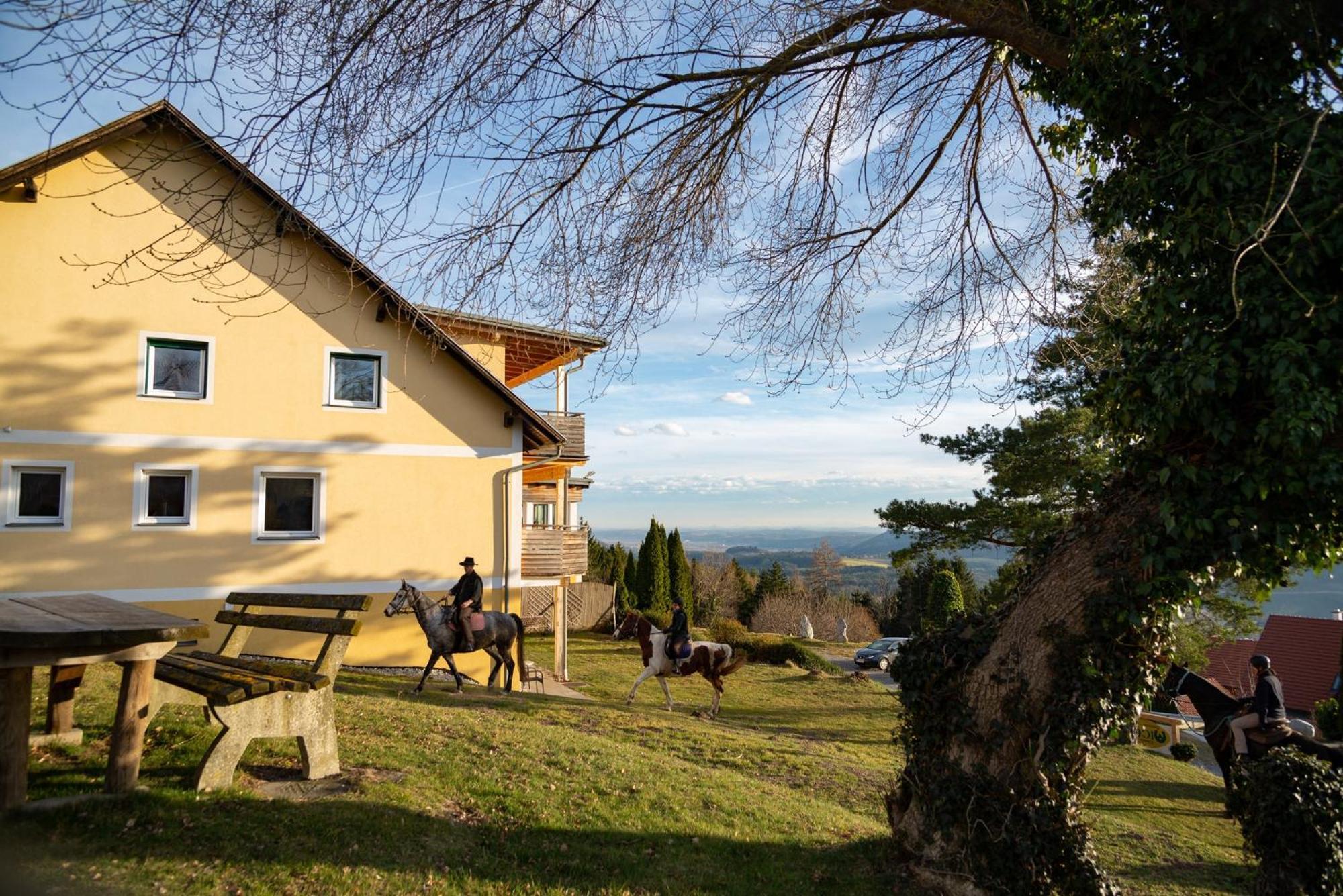 Michlhof Hotel Stubenberg Bagian luar foto